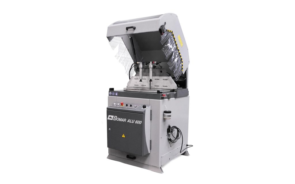 Bomar lintsaag metalli saagimiseks. 