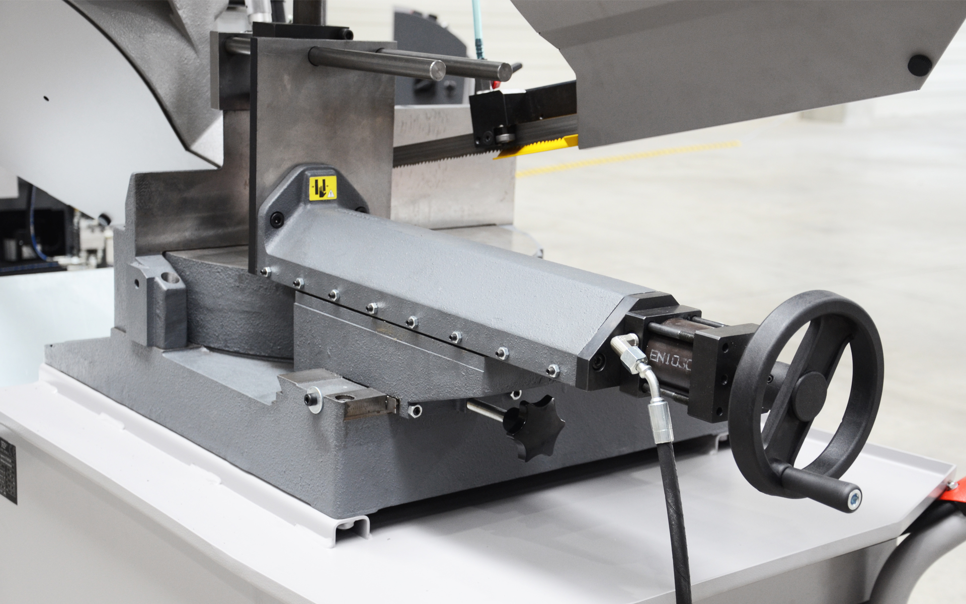 Ergonomic 320.258 DGH – poolautomaatse lintsae kruustang