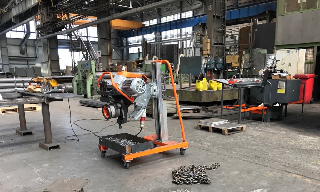 UZ29 SPEEDER faasimismasin - tehase vaade