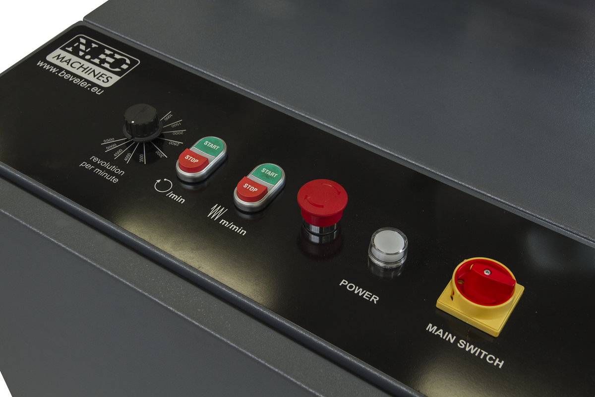 UZ30 Express faasimasina pult nuppudega