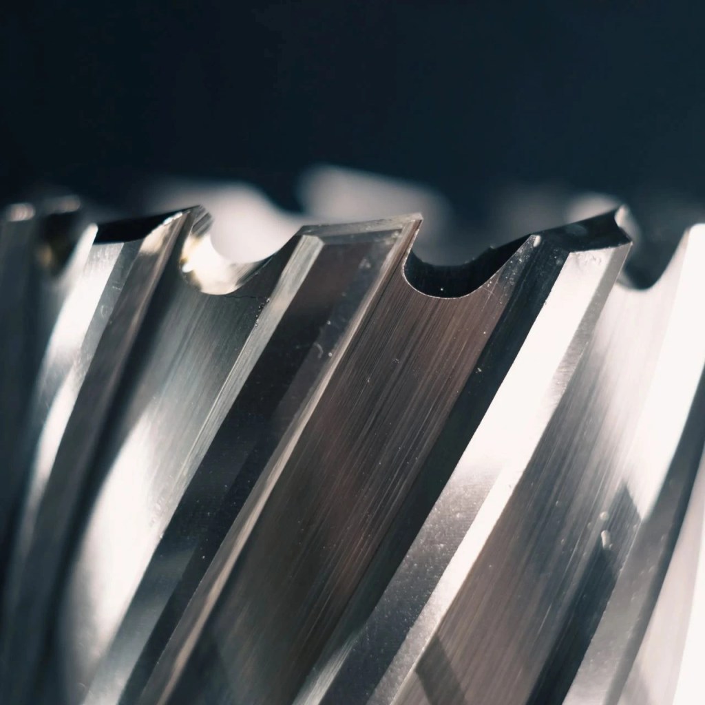 Magnetpuurpingi augufrees lähivates. 